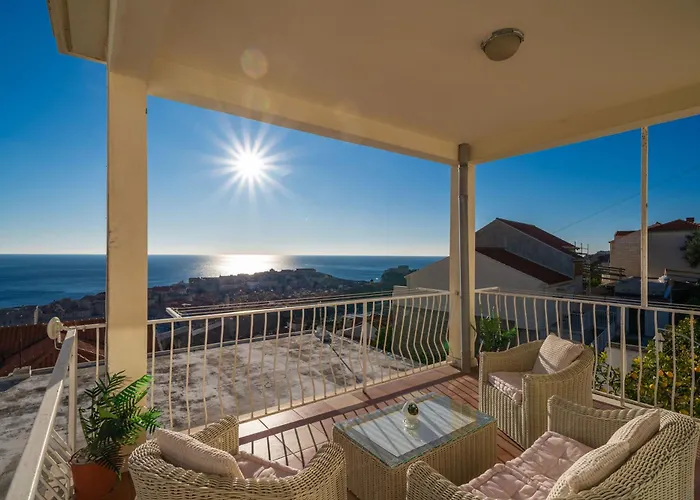 Sunshine Rhapsody Apartment